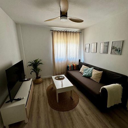 Apartamento En Pedregalejo Apartment Malaga Bagian luar foto