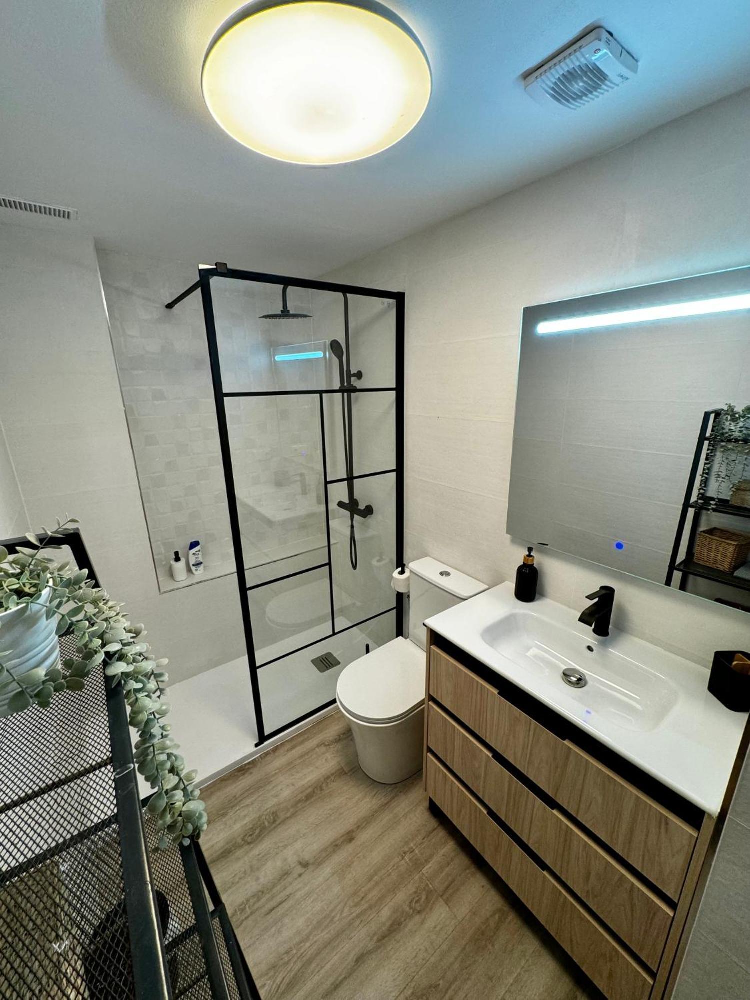 Apartamento En Pedregalejo Apartment Malaga Bagian luar foto